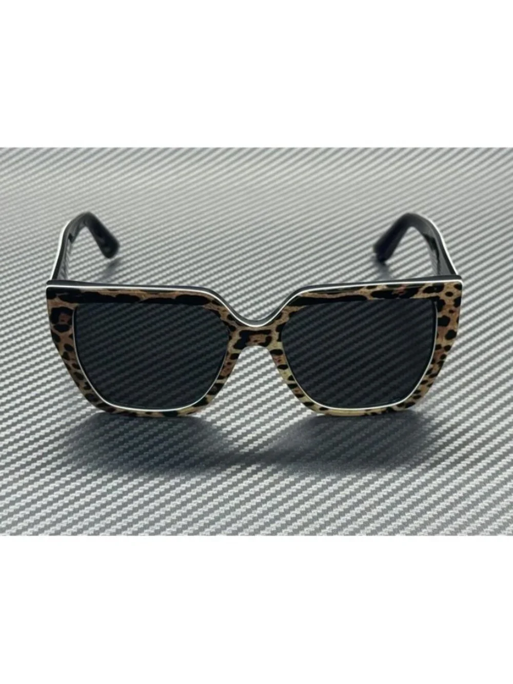 New Dolce & Gabbana Women Leo Brown on Black Sunglasses 55-17-145